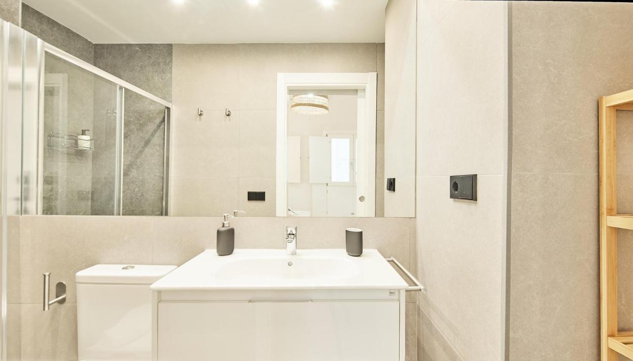 Apartamento Vega Little Apartments Cadiz Exterior photo